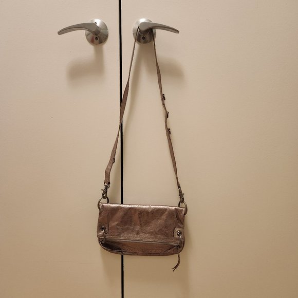 The Sak Adjustable Crossbody Leather Bag - Picture 3 of 9